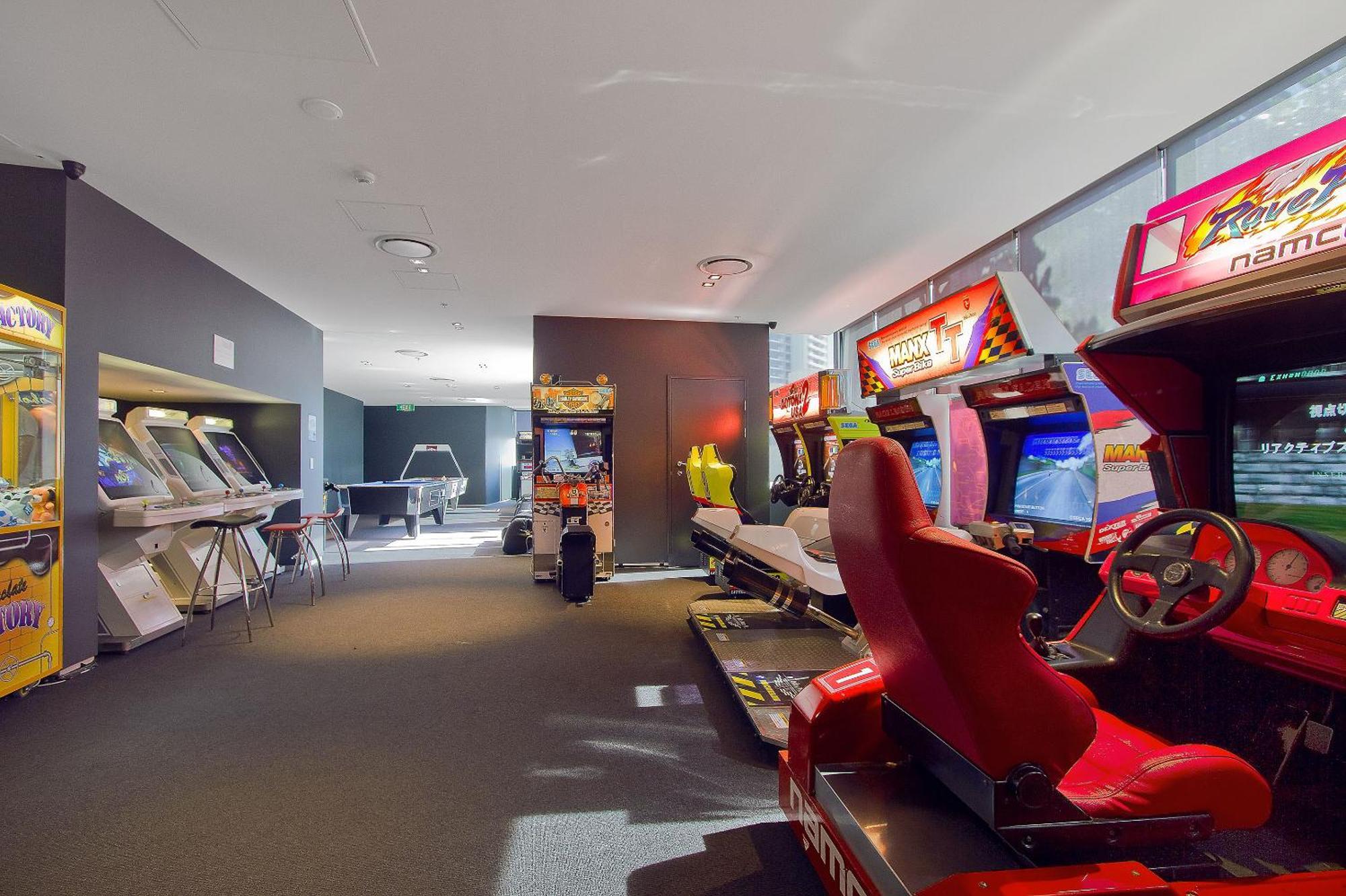 Circle On Cavill Surfers Paradise Mid Week Madness Deal - Q Stay Gold Coast Buitenkant foto