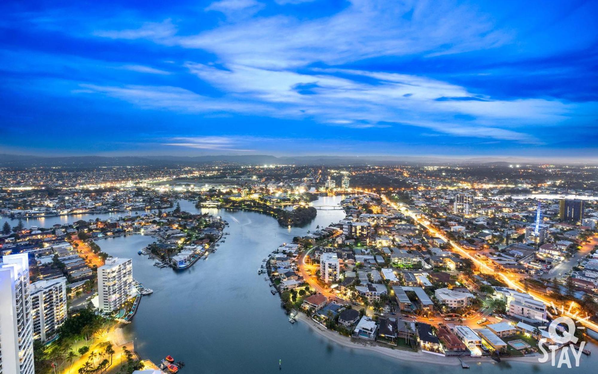 Circle On Cavill Surfers Paradise Mid Week Madness Deal - Q Stay Gold Coast Buitenkant foto